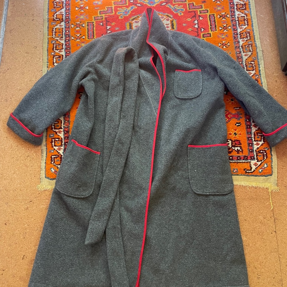 L.L. Bean Fleece robe Large grey